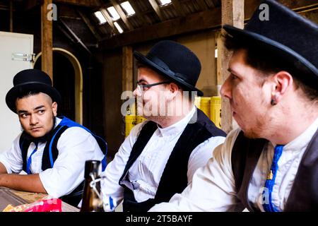 Roland-Brüder bei einer Feier in der Nähe von Osnabrück Stockfoto