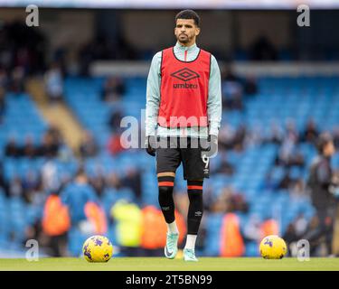 Etihad Stadium, Manchester, Großbritannien. November 2023. Premier League Football, Manchester City gegen Bournemouth; Dominic Solanke aus Bournemouth während des warm Up Credit: Action Plus Sports/Alamy Live News Stockfoto