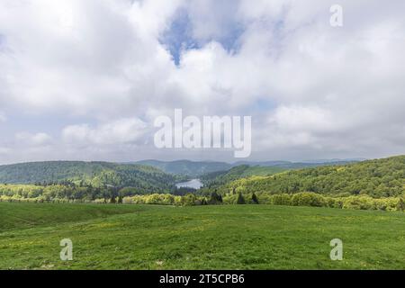 Aussichtspunkt Lake de la Lande in La Bresse entlang der Route des Cretes in den Vogesen in Frankreich Stockfoto