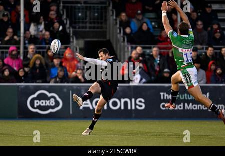 Barnet, Großbritannien. November 2023. Premierminister Rugby. Saracens Men V Leicester Tigers. Stone X Stadion. Barnet. Während des Rugby-Spiels der Saracens Men V Leicester Tigers Gallagher Premiership. Quelle: Sport In Pictures/Alamy Live News Stockfoto