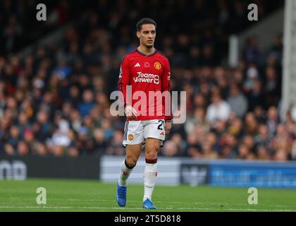 Craven Cottage, Fulham, London, Großbritannien. November 2023. Premier League Football, Fulham gegen Manchester United; Antony of Manchester United Credit: Action Plus Sports/Alamy Live News Stockfoto