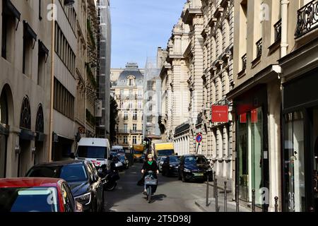 Rue d'Aguesseau, eine kleine Straße im Zentrum von Paris, Frankreich Stockfoto