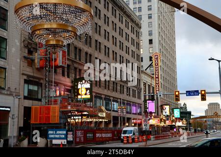 Theaterviertel Cleveland, Playhouse Square am frühen Morgen im November 2023 Stockfoto