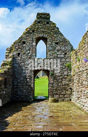 The Chapel, Dunnottar Castle, nahe Stonehaven, Aberdeenshire, Schottland, UK. Die erhaltenen Gebäude stammen größtenteils aus dem 15. Und 16. Jahrhundert. Stockfoto