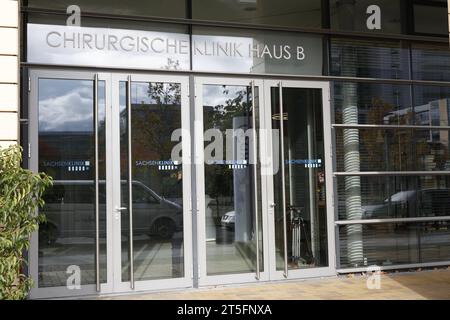 Leipzig 25 Jahre in aller Freundshcfat Sachsenklinik Eingang *** Leipzig 25 Jahre in allen Freundshcfat Sachsenklinik Eingang Copyright: XZichyx/Eibner-Pressefotox EP rzy Credit: Imago/Alamy Live News Stockfoto