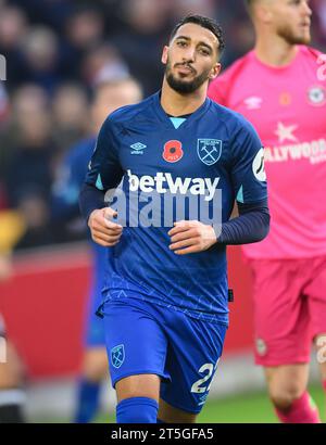 London, Großbritannien - 04. November 2023 - Brentford gegen West Ham United - Premier League - Gtech Community Stadium. West Ham sagte Benrahma im Kampf gegen Brentford. Bildnachweis: Mark Pain / Alamy Live News Stockfoto