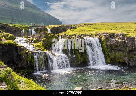 Kirkjufellsfoss Wasserfall, in der Nähe von Grundarfjördur, Snaefellsnes, West Island, Island Stockfoto