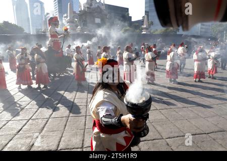 Nicht exklusiv: 4. November 2023, Mexico City, Mexiko: Day of the Dead Parade auf der Reforma Avenue als Teil des Day of the Dead Festes im Cuauhte Stockfoto