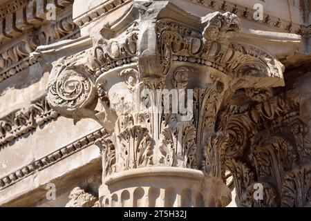 Korinthische Hauptstadt, Bogen des Septimius Severus, Forum Romanum, Rom, Italien Stockfoto