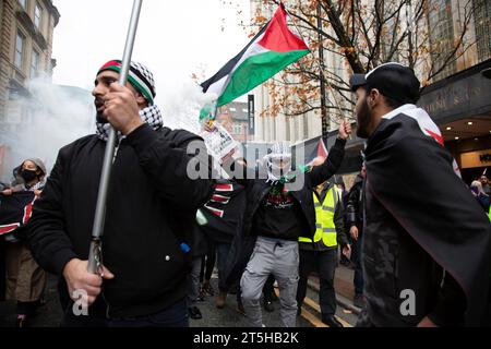 Manchester, Großbritannien. November 2023. Free Palestine and End to Gaza Conflict Protest, Manchester 4. November 2023 Credit: Rachel Parsley/Alamy Live News Stockfoto