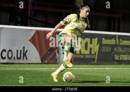 London, Großbritannien. November 2023. Chigwell Construction Stadium, London, England, 5. Oktober 2023: Ffion Morgan (24 Bristol City) kontrolliert den Ball beim Barclays FA Womens Super League Spiel gegen West Ham im Chigwell Construction Stadium in London, England am 5. November 2023. (Sean Chandler/SPP) Credit: SPP Sport Press Photo. /Alamy Live News Stockfoto