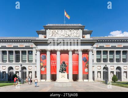 Museo Nacional del Prado (Prado-Museum), Paseo del Prado, Retiro, Madrid, Königreich Spanien Stockfoto