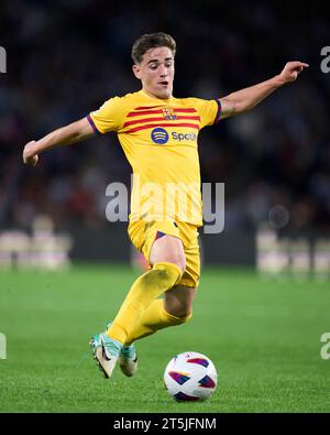 Pablo Martin „Gavi“ vom FC Barcelona in Aktion während des LaLiga EA Sports Spiels zwischen Real Sociedad und FC Barcelona in der Estadio reale Arena in Novem Stockfoto