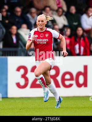 Borehamwood, Großbritannien. November 2023. Arsenals Stina Blackstenius im Einsatz während des Spiels Arsenal Women FC gegen Manchester City Women's Super League im Meadow Park Stadium, Borehamwood, England, Großbritannien am 5. November 2023 Credit: Every Second Media/Alamy Live News Stockfoto