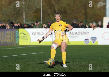 Durham City am Sonntag, den 5. November 2023. Sunderlands Claudia stöhnt während des FA Women's Championship-Spiels zwischen Durham Women und Sunderland im Maiden Castle, Durham City am Sonntag, den 5. November 2023. (Foto: Mark Fletcher | MI News) Credit: MI News & Sport /Alamy Live News Stockfoto