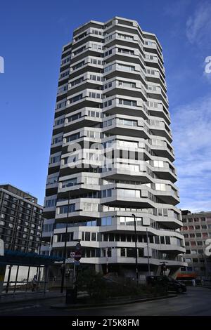 Blick auf East Croydon und das Thrupenny Bit Gebäude Stockfoto