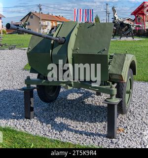 Flak-38 Abwehrkanone im Heimatkriegsmuseum in Karlovac, Kroatien Stockfoto