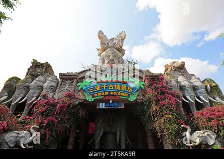 Sanya City, China - 31. März 2019: Riesige Figuren-Skulptur in einem Park, Sanya City, Provinz Hainan, China Stockfoto