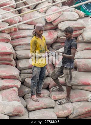 Das Bild wurde am 29. Mai 2022 von Amen Bazar in Bangladesch aufgenommen Stockfoto