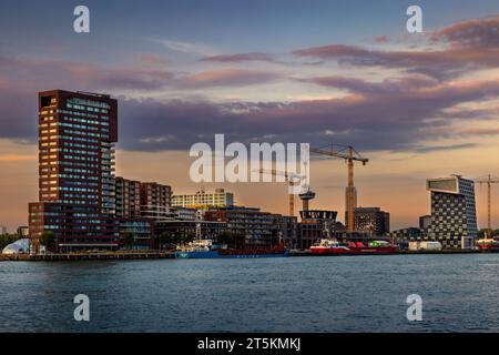 Rotterdam; Niederlande - 03. September 2022: Internationaler Handelshafen, Rotterdam, Niederlande Stockfoto