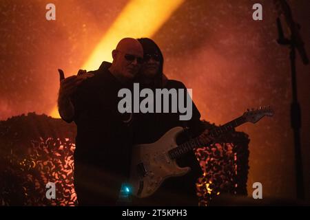 Zagreb, 051123. Bocarski zu Hause. Konzert der englischen Rockgruppe Sisters of Mercy. Foto: Nera Simic/CROPIX Copyright: XxNeraxSimicx Sisters of mercy8-051123 Credit: Imago/Alamy Live News Stockfoto