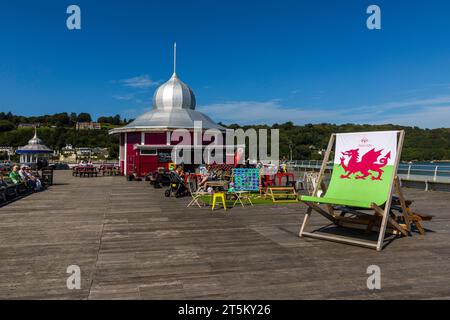 Bangor Pier, ein viktorianischer Pier in der Stadt Bangor in Nordwales. Stockfoto