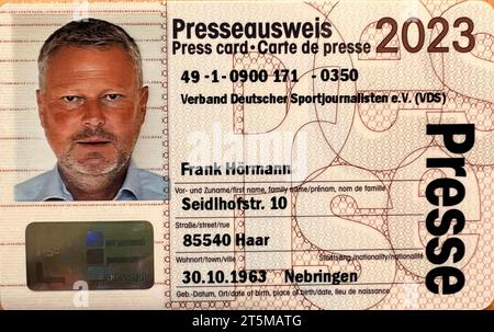 Fußball 1. Bundesliga Saison 2023/2024, 10.Spieltag, Spieltag10 SV Darmstadt 98 vs VFL Bochum am 03.11.2023, MERCK STADION AM BOELLENFALLTOR *** Fußball 1 Bundesliga Saison 2023 2024, 10 Spieltag, Spieltag10 SV Darmstadt 98 vs VFL Bochum am 03 11 2023, MERCK STADION AM BOELLENFALLTOR Credit: Imago/Alamy Live News Stockfoto