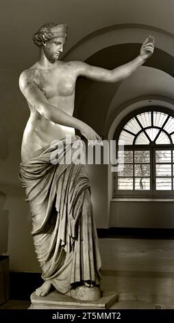 Triumphant Aphrodite ist eine römische Kopie eines griechischen Originals aus dem 4. Jahrhundert v. Chr. Nationales Archäologisches Museum von Neapel Italien ( Zitadelle von Korinth Capua ) Stockfoto