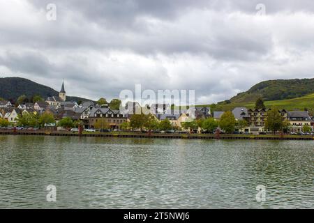 Ellenz-Poltersdorf an der Mosel, Rheinland-Pfalz, Deutschland Stockfoto
