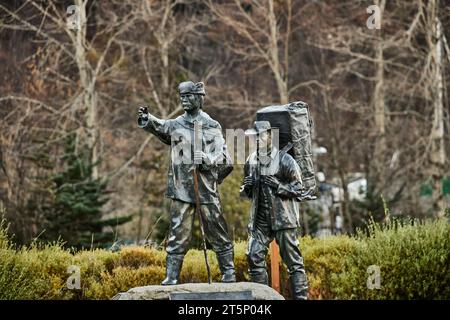 Skagway eine kompakte Stadt im Südosten Alaskas, Skagway Centennial Statue - Skookum Jim Statue Stockfoto