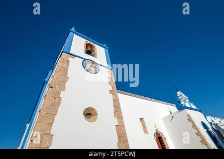 Kirche des Heiligen Erlösers in Alvor, Portugal. Stockfoto