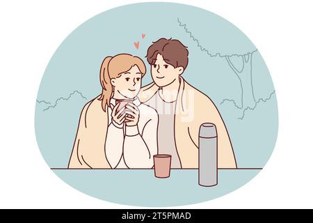 Glückliches Paar sitzt im Park umarmt trinken warmen Kaffee genießen romantische Date zusammen. Lächelnder, liebevoller Mann und Frau umarmen das Kuscheln im Freien. Vektorgrafik. Stock Vektor
