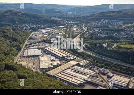 Luftaufnahme, Gewerbegebiet Rinsenau, Eiserfelder Straße, B62, Siegtalbrücke über die A45 Sauerlandlinie, Siegen-Ker Stockfoto