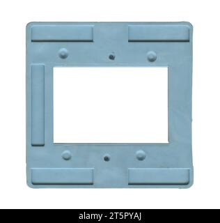 Alter Kunststoffrahmen für Folienmontage auf weiß Stockfoto