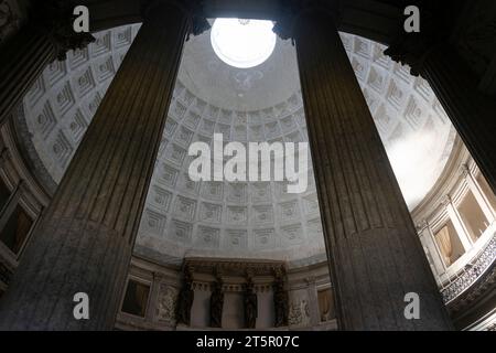 Die Basilica reale Pontificia San Francesco da Paola in Neapel Stockfoto