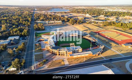 Stillwater, OK - 3. November 2023: Das O'Brate Stadium ist das Heimstadion des Baseballteams der Oklahoma State University Cowboys Stockfoto