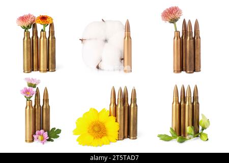 Ein Set von Kugeln und schönen Blumen isoliert auf weiß Stockfoto