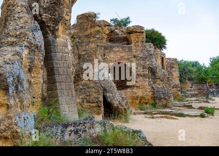 Arcosoli im Tal der Tempel - Agrigento - Italien Stockfoto