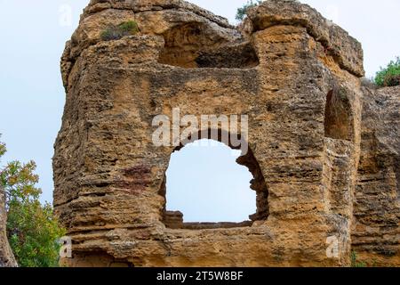 Arcosoli im Tal der Tempel - Agrigento - Italien Stockfoto