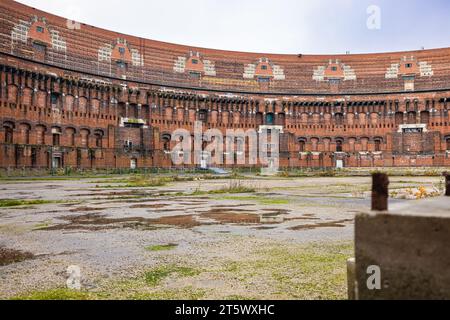 Kongresshalle der NSDAP im Dritten reich in Nürnberg. Innenhof der Kongresshalle. Die größte erhaltene Nationalsozialistin Stockfoto