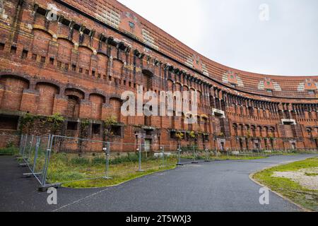 Kongresshalle der NSDAP im Dritten reich in Nürnberg. Innenhof der Kongresshalle. Die größte erhaltene Nationalsozialistin Stockfoto