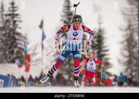 TANDREVOLD Ingrid Landmark NOR Aktion Biathlon Weltcup 4 x 6 KM Staffel der Frauen in Hochfilzen, Oesterreich am 10.12.2017 Stockfoto