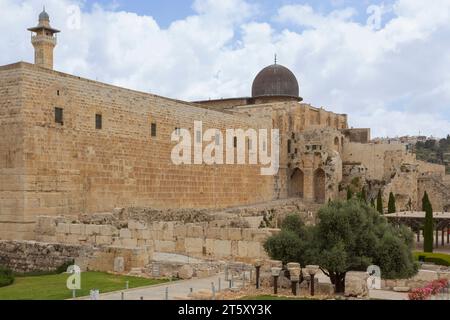 Die Moschee entlang der südlichen Mauer von al-Haram al-Sharif, Tempelberg in Jerusalem, Israel. Stockfoto