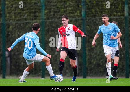 Formello, Italien. November 2023. Formello - Thijs Kraaijeveld von Feyenoord O19 während der vierten Etappe der Gruppenphase der UEFA Youth League zwischen S.S. Lazio O19 und Feyenoord O19 im Centro sportivo di Formello am 7. November 2023 in Formello, Italien. Credit: Box to Box Pictures/Alamy Live News Stockfoto