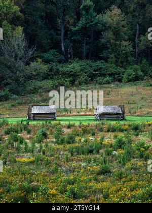 Infanterie-Hütten im Valley Forge National Historical Park. Stockfoto