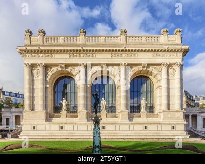 Außenansicht des Palais Galliera, Mode- und Bekleidungsmuseum, an der Avenue du Président Wilson, Paris 16, Frankreich. Stockfoto