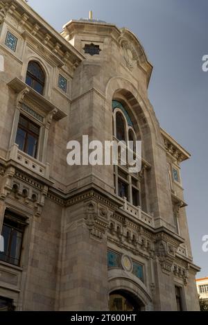 PTT ist mit einer Geschichte von über 170 Jahren eine der ältesten staatlichen Institutionen der Türkei. DAS PTT-MUSEUM befindet sich im Viertel Sirkeci im Viertel Fatih in Istanbul. Stockfoto