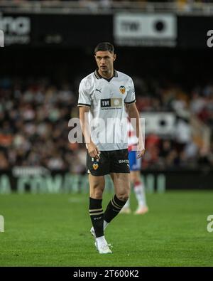 Valencia, Spanien. November 2023. Roman Yaremchuk (Valencia CF) wurde während des Spiels zwischen Valencia CF und Granada CF der LaLiga EA Sports im Estadio Mestalla gesehen. Endresultate; Valencia CF 1-0 Granada CF. (Foto: Martí Segura Ramoneda/SOPA Images/SIPA USA) Credit: SIPA USA/Alamy Live News Stockfoto