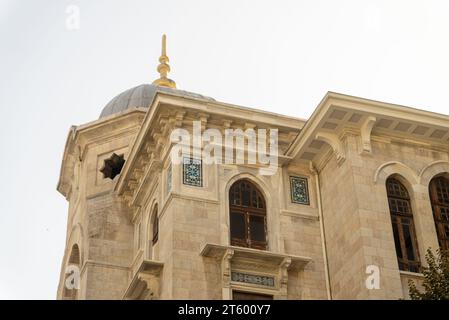 PTT ist mit einer Geschichte von über 170 Jahren eine der ältesten staatlichen Institutionen der Türkei. DAS PTT-MUSEUM befindet sich im Viertel Sirkeci im Viertel Fatih in Istanbul. Stockfoto