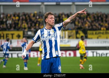 Halmstad, Schweden. 30. Oktober 2023. Sebastian Hausner (15) vom IFK Göteborg wurde während des Allsvenskan-Spiels zwischen dem IFK Göteborg und Elfsborg bei Gamle Ullevi in Göteborg gesehen. (Foto: Gonzales Photo - Amanda Persson). Stockfoto